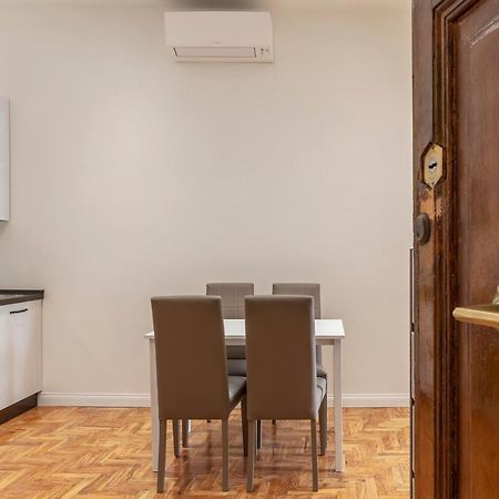Rione Prati Elegant Apartment With Balcony Rom Exterior foto